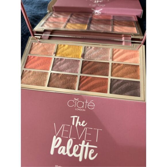 Brand New In Box Ciate London Women's The Velvet Palette Eyeshadow 12 Pcs - Picture 1 of 9